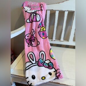 Hello Kitty NWT Pink Silk Touch Easter Throw Blanket‎ Measures 50x70 Inches